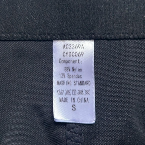 High Waist Curve Enhancing Tummy Control Shapewear with Lace Trim - Picture 5 of 8